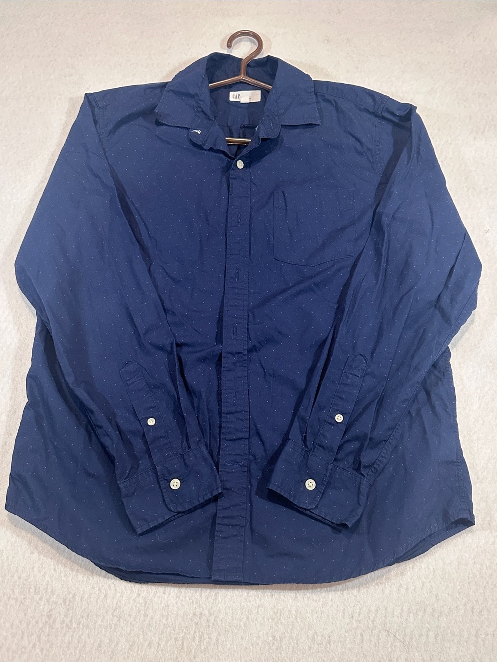 GAP Navy Shirt with Tiny Teal Dot Pattern size medium